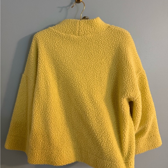 Fun yellow GAP mockneck top/sweatshirt  size M - Picture 6 of 6